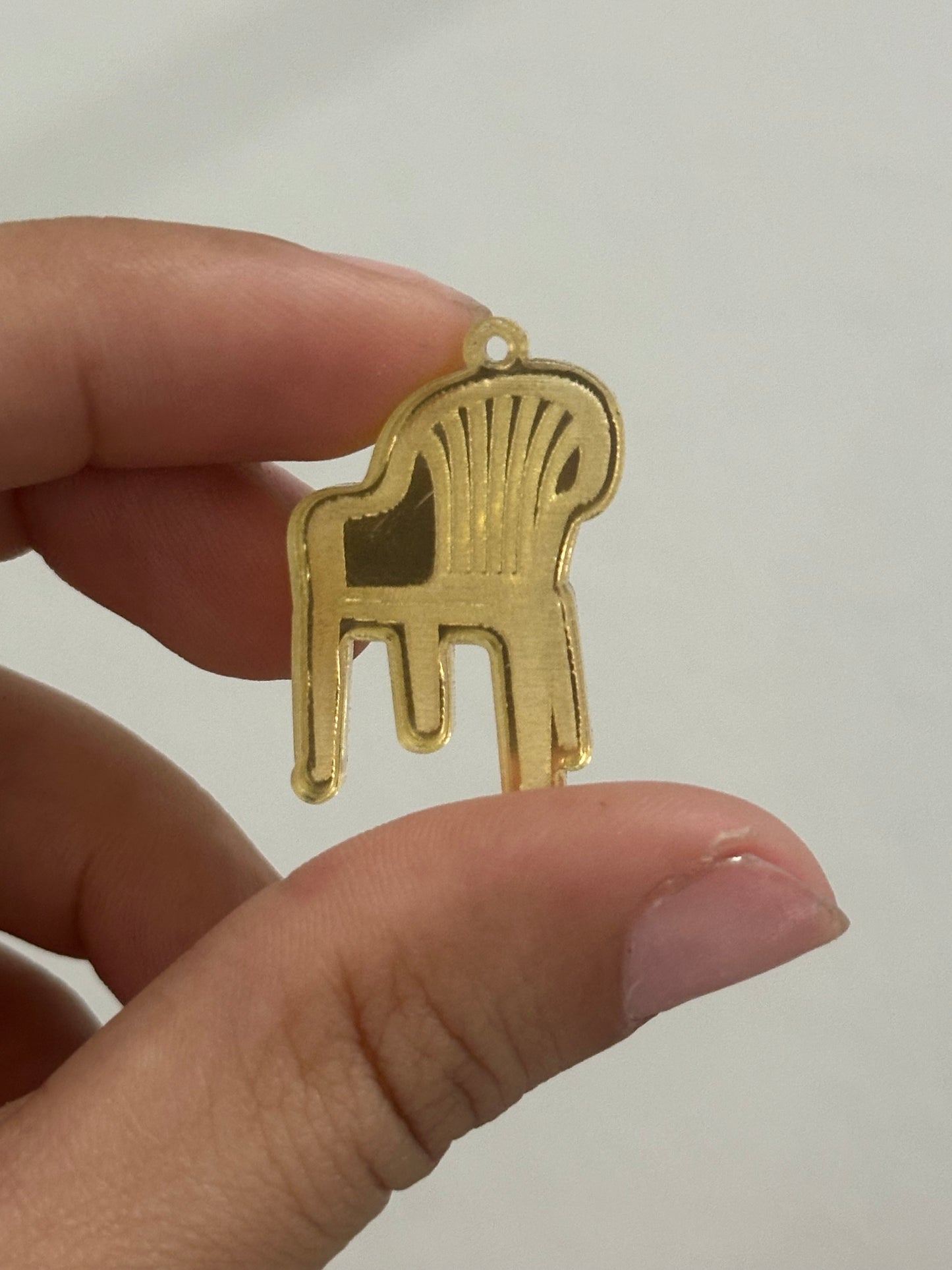 DtMF Charms Acrilico Dorado Espejo