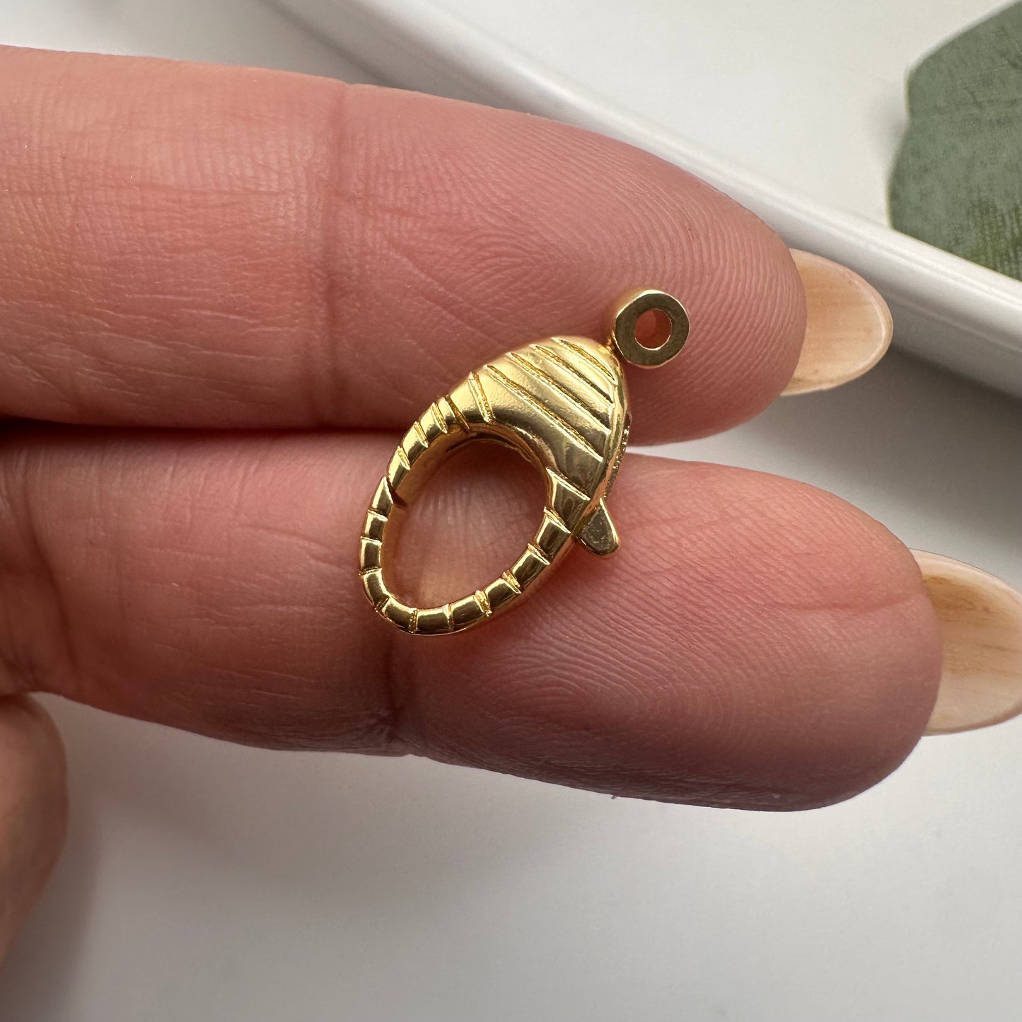 Cerradura Lobster Gold Plated 18k