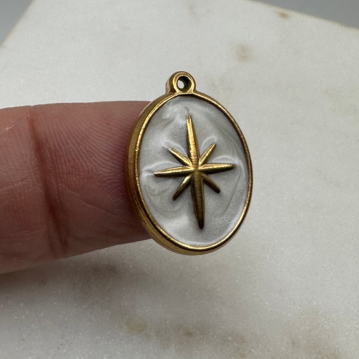 Charm en Stainless Steel esmaltado