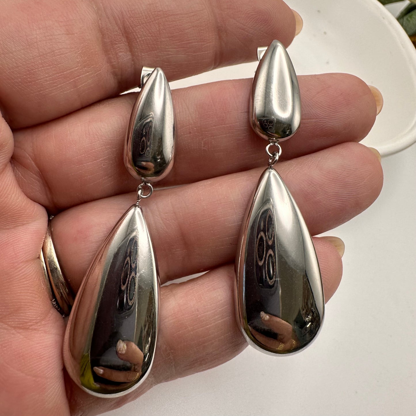 Aretes Tipo Gota en Stainless Steel