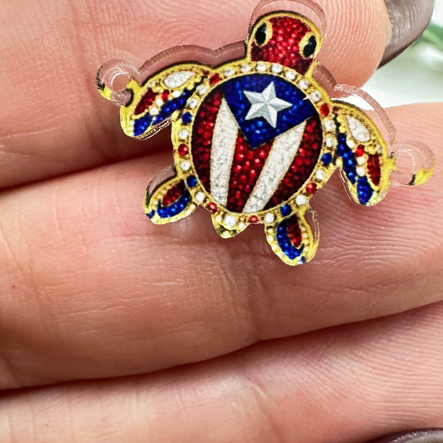 Conector Tortuga con Bandera en Acrílico impreso