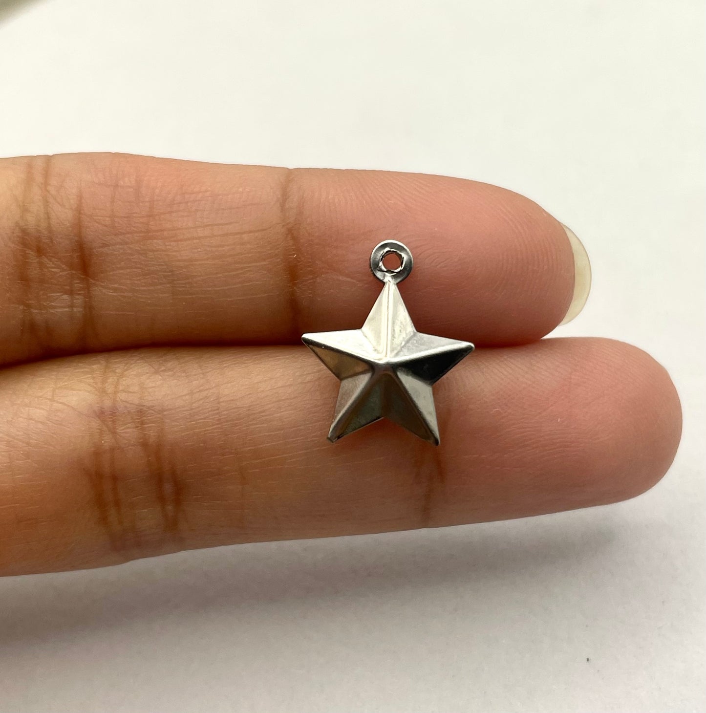 Dijes de Estrellas en 304 SS