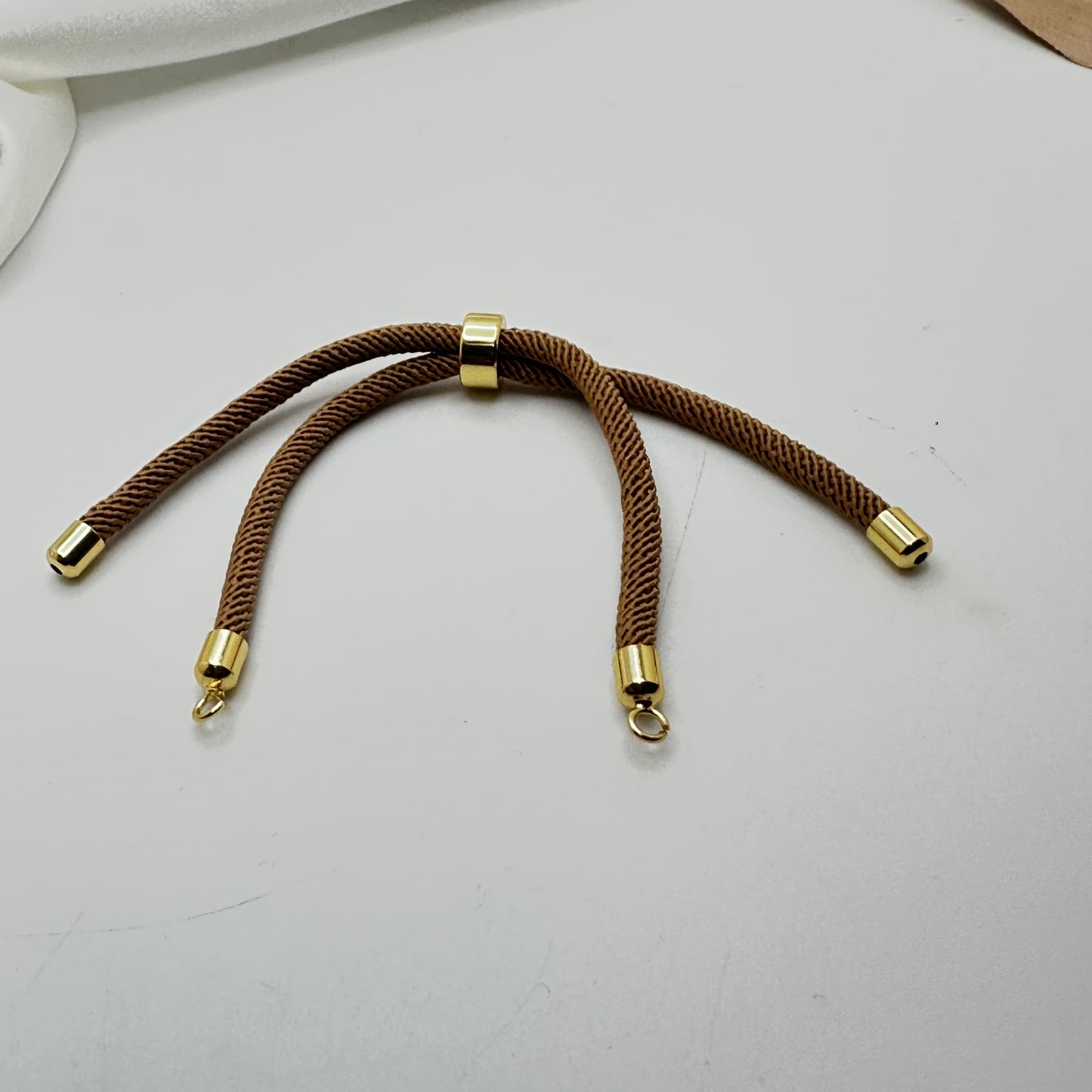 Pulsera Ajustable cordón