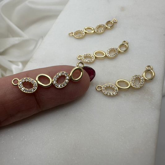 Conector con Zirconias Gold Plated 18k