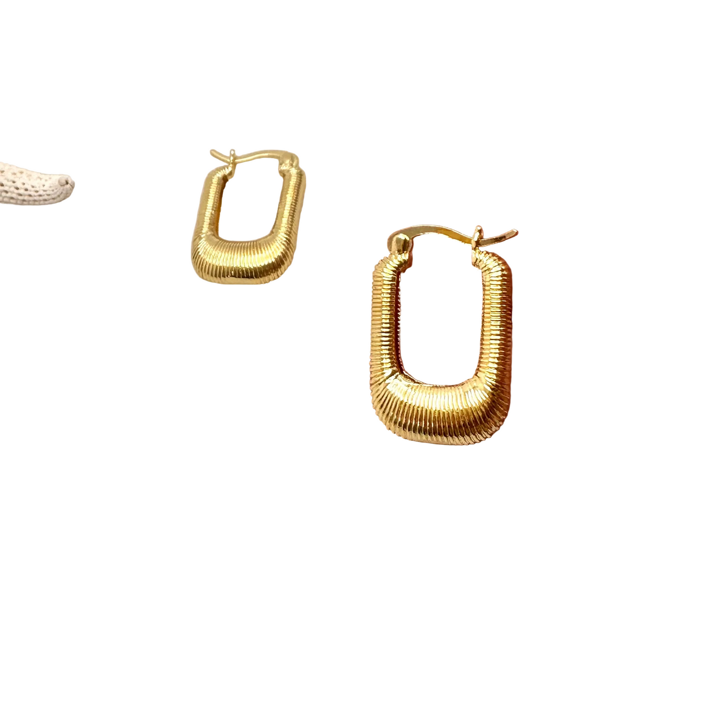 Aretes  Enchapadas en Oro 18k