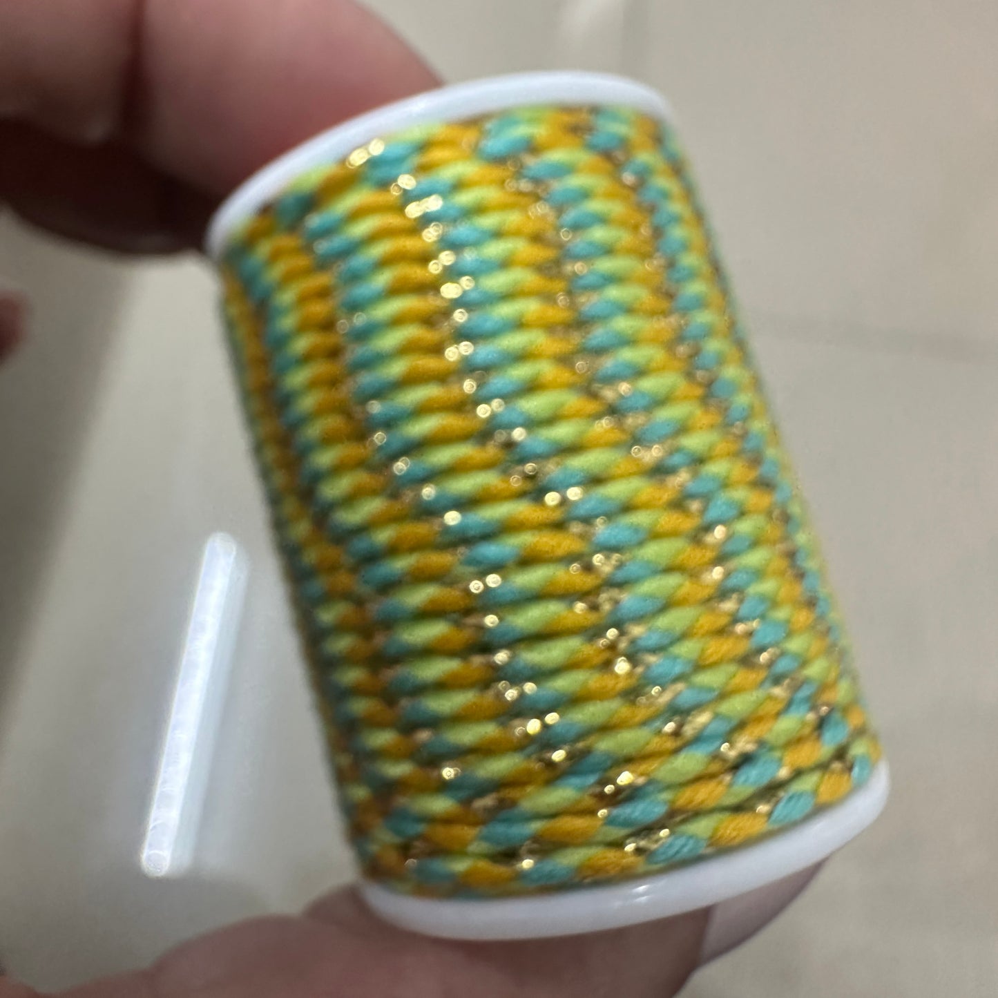 Rollo de hilo 4 hebras 1.5mm