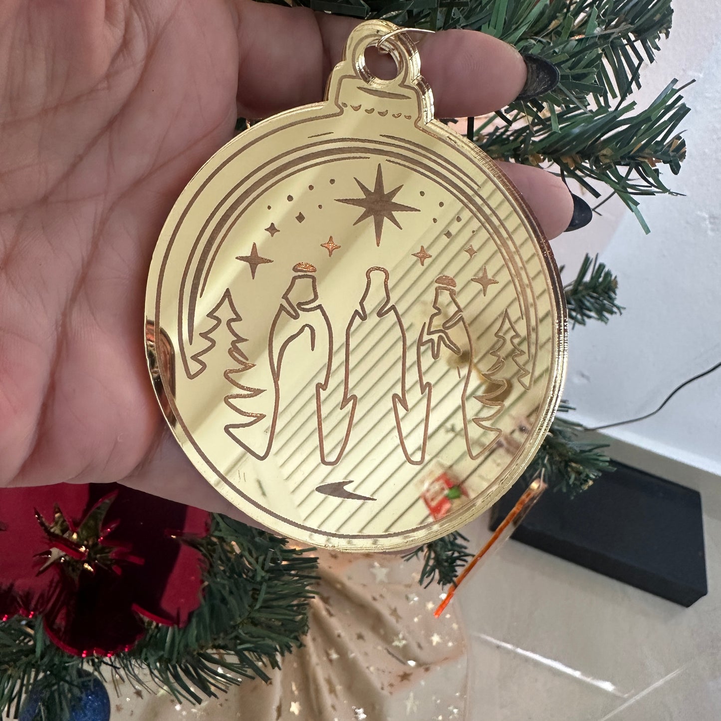 Adorno Navidad con Reyes Magos Acrílico Espejo Dorado