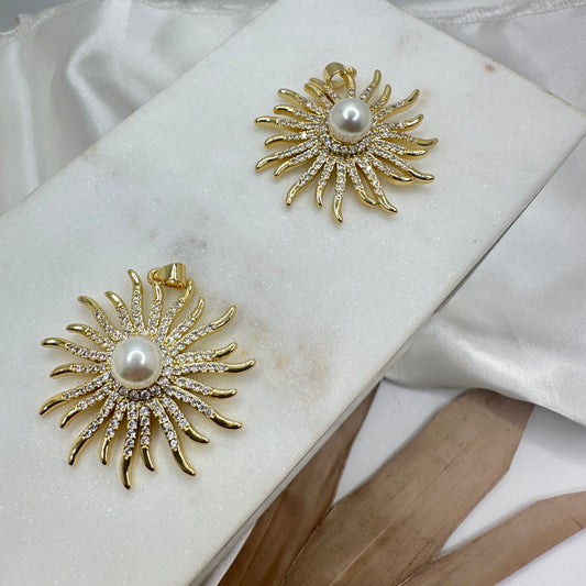 Flor con Perla Acrílica y Zirconias