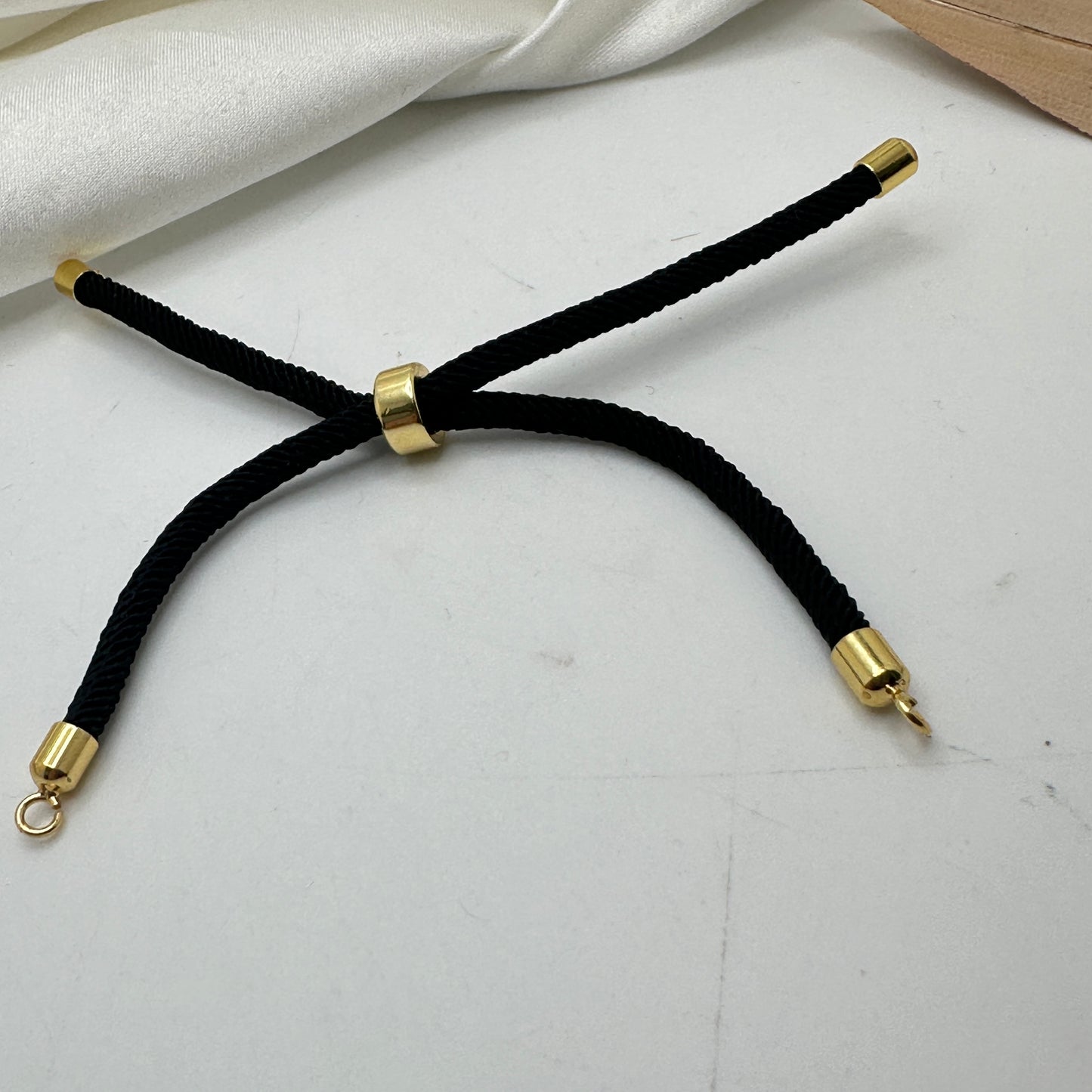 Pulsera Ajustable cordón