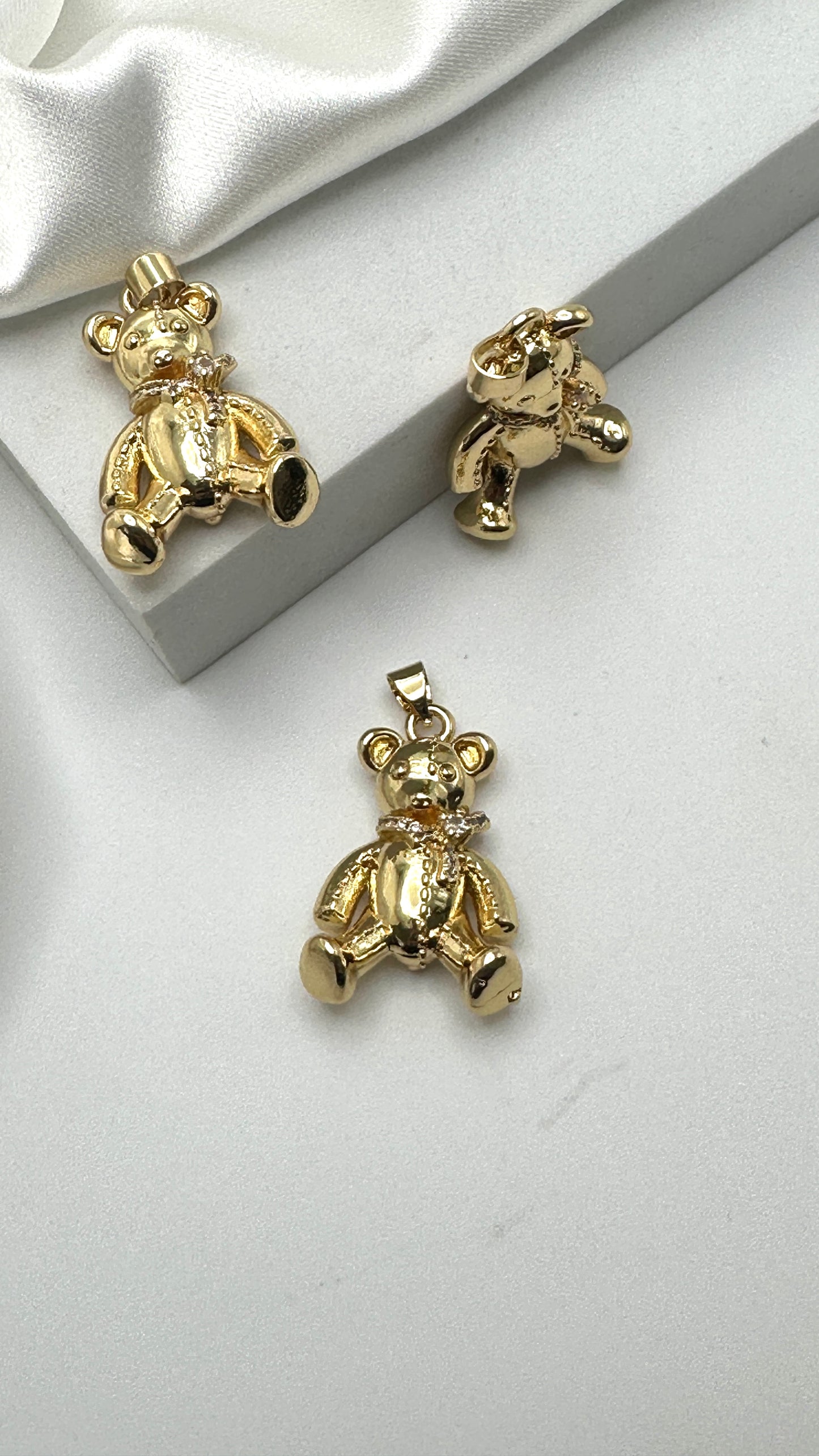 Charm de Oso Gold Plated  18k