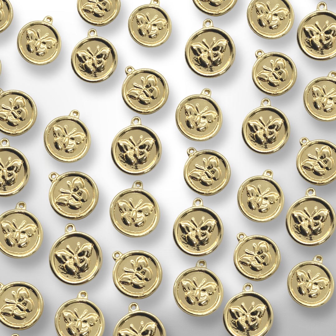 Charm Tipo Moneda de Mariposa Gold Plated 18 k